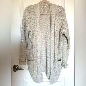 NWOT Debut Cotton/Acrylic M/L Cable Knit Cardigan in Cream